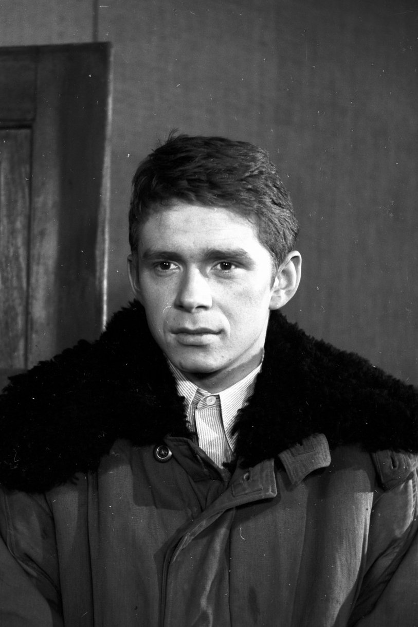 Andrzej Jurczak backdrop