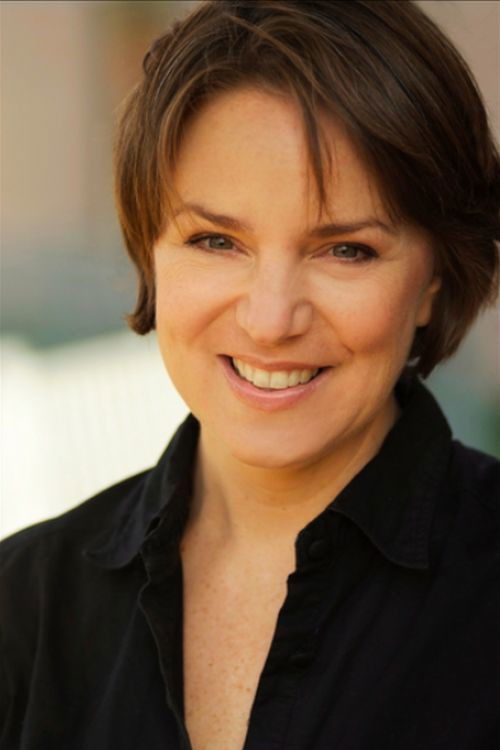 Grace Gongliewski backdrop