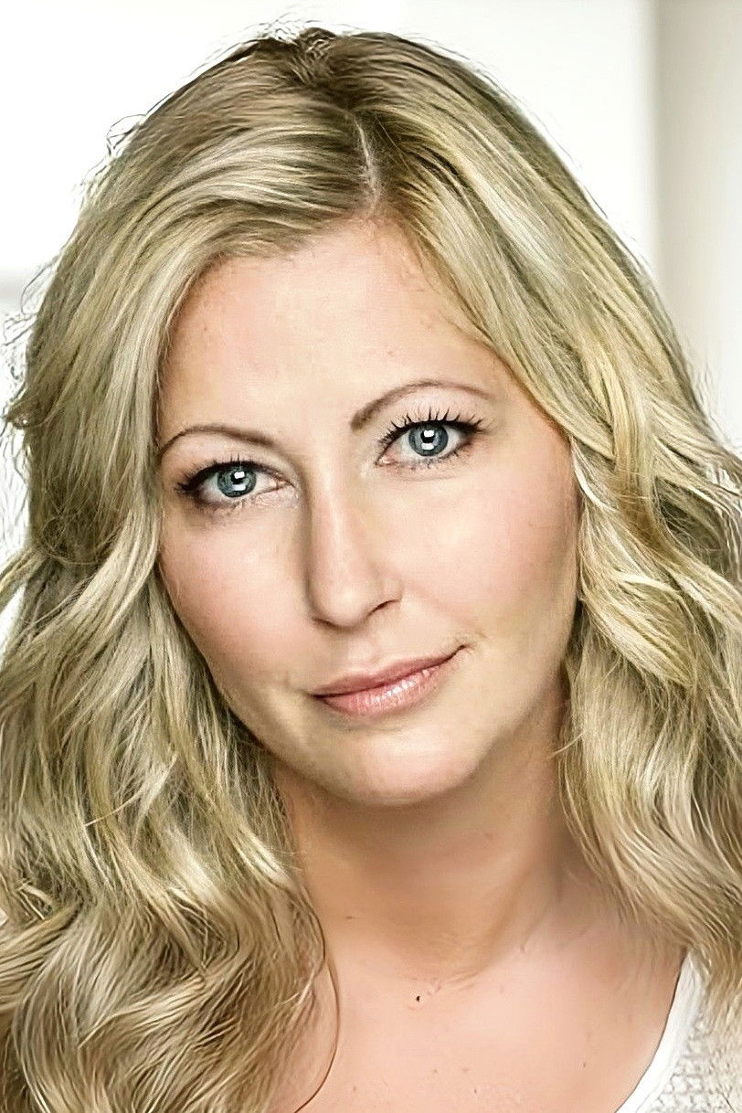 Nicole Williams backdrop