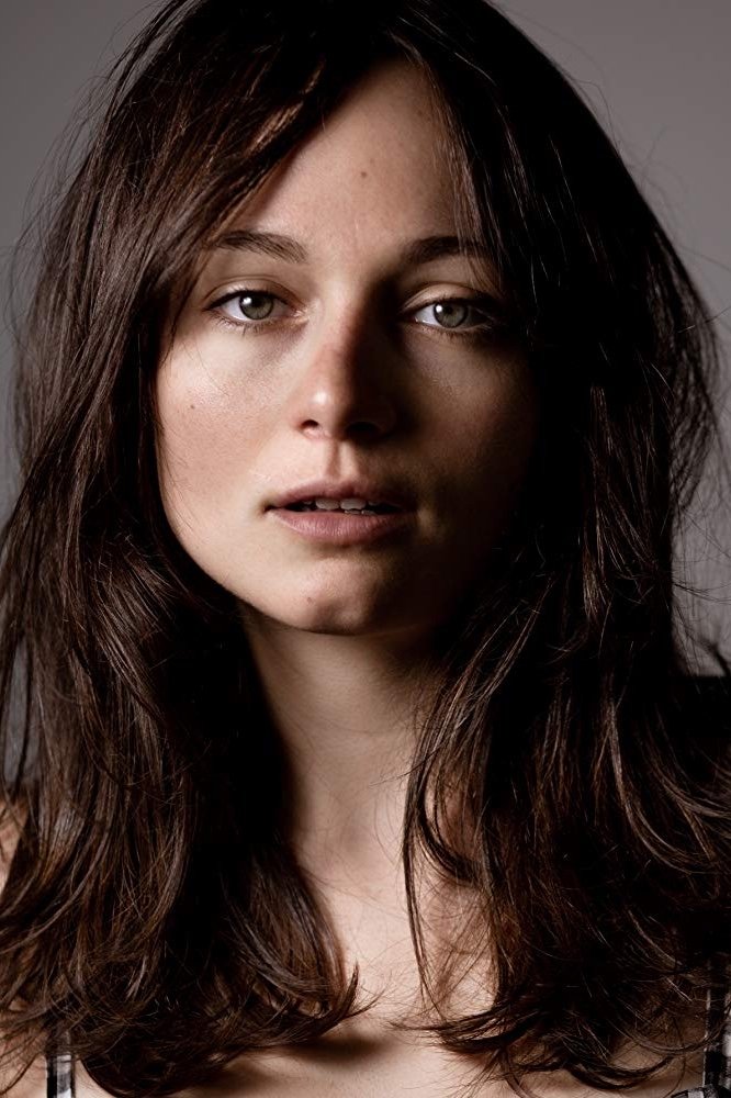 Lilli Stein backdrop