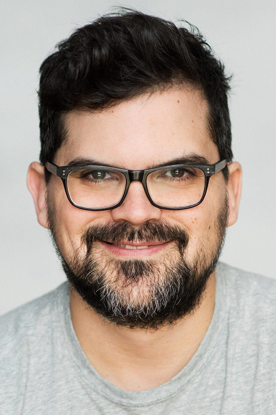 Guillaume Tellier backdrop