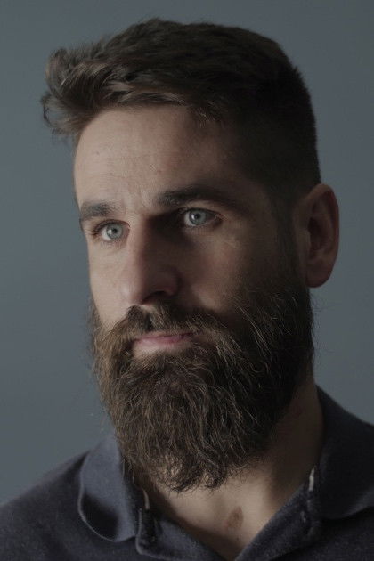 Guilherme Daniel backdrop