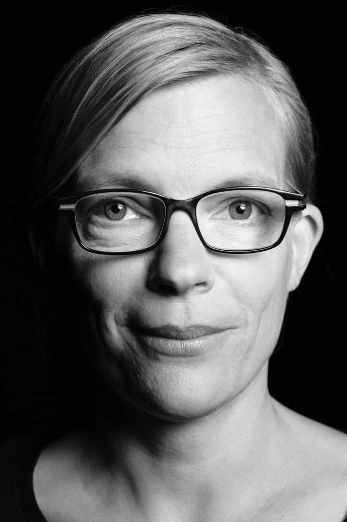 Katrin Renz backdrop