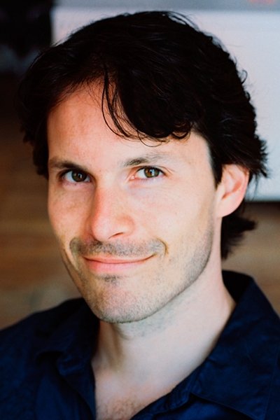 Seann Gallagher backdrop