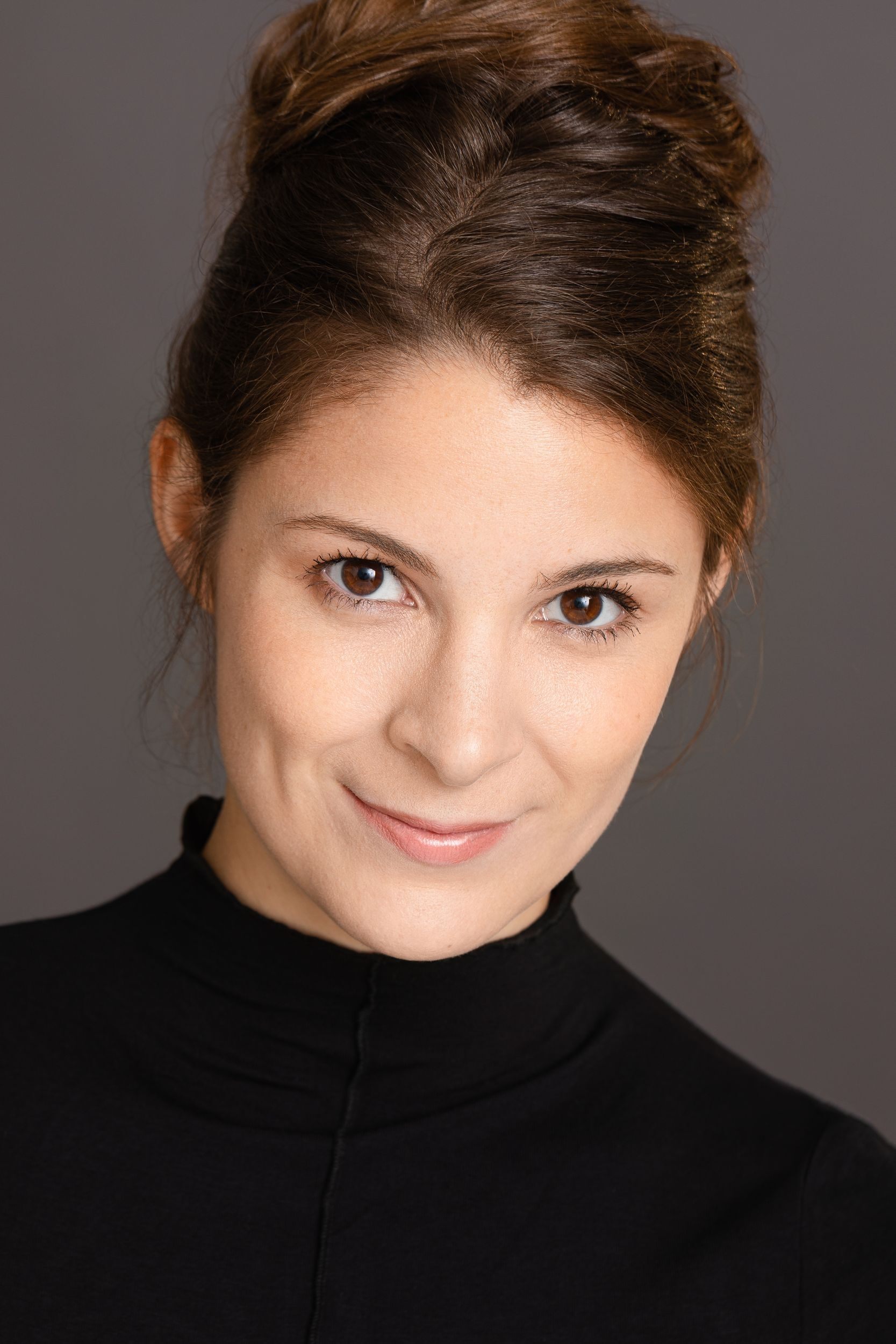 Manon Pages backdrop