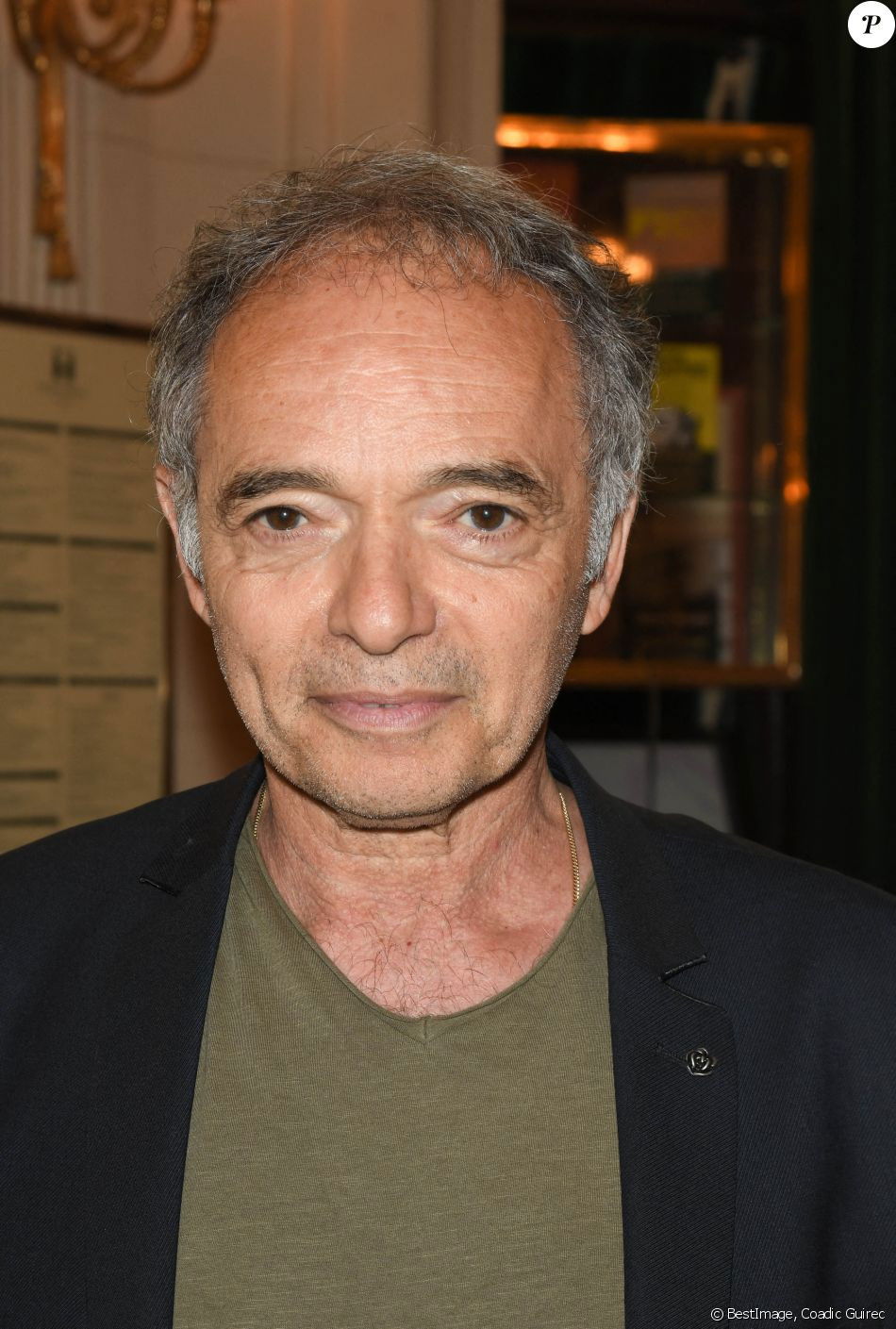 Jean-Maurice Belayche backdrop