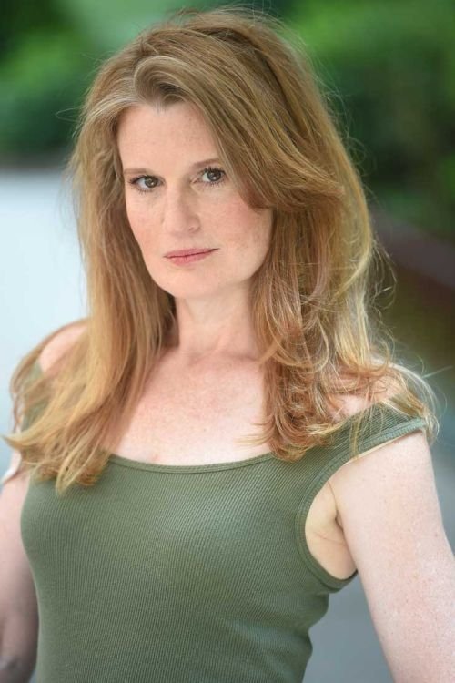 Xhenifer Pjeç backdrop