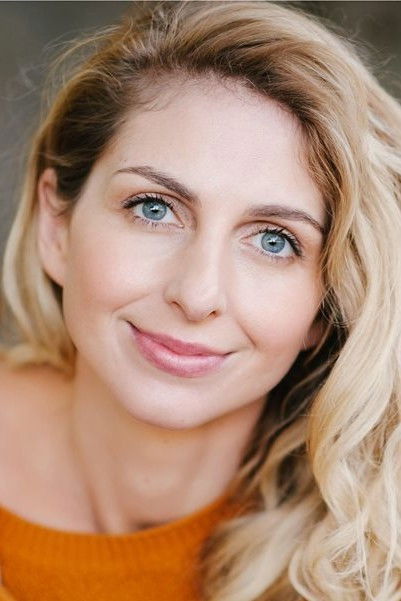 Sontaan Hopson backdrop