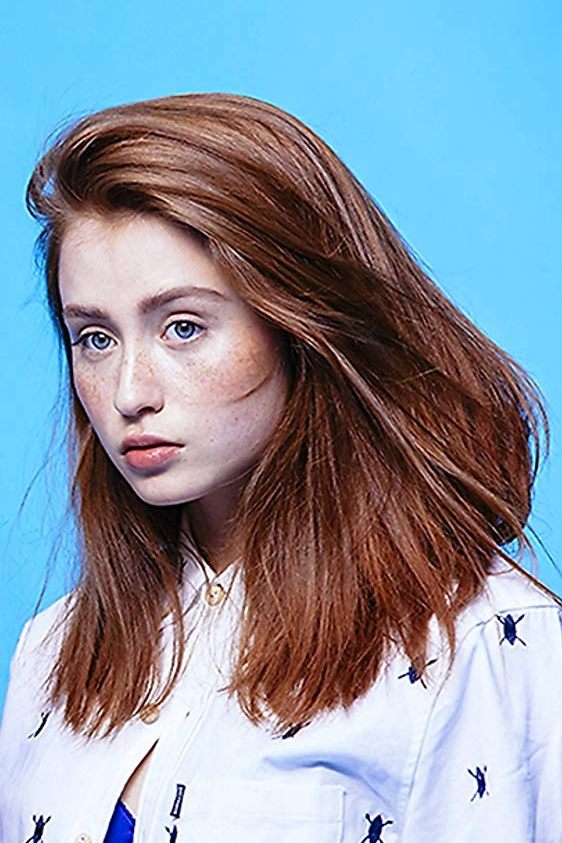 Julia Batelaan backdrop