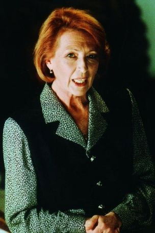 Éva Tímár backdrop