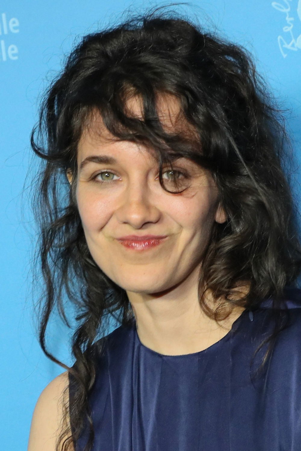 Clarisa Navas backdrop