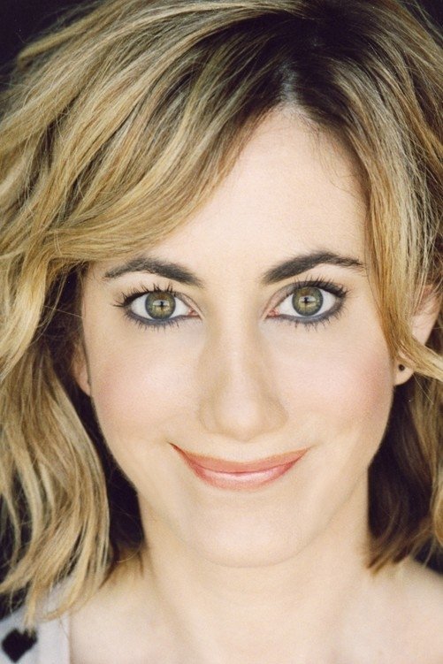 Royana Black backdrop