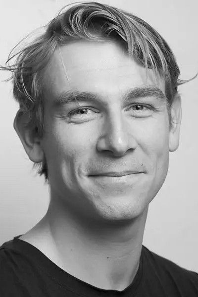 Jacob Vigeland backdrop