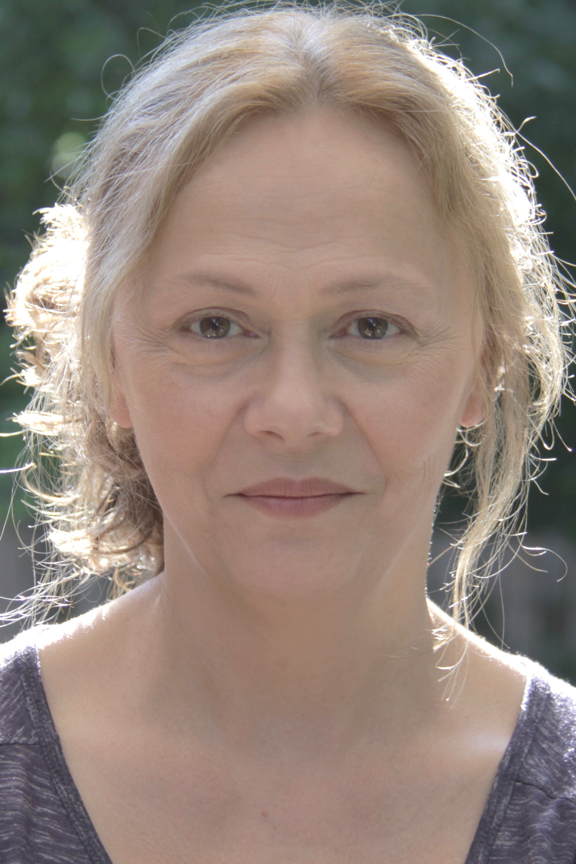 Mireille Jodoin backdrop