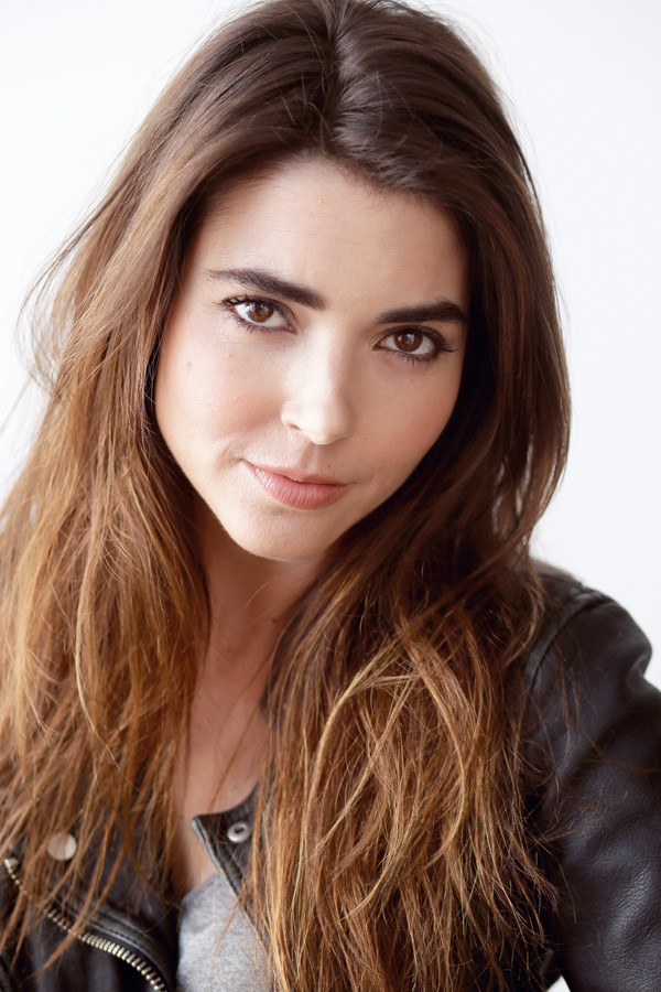 Eloísa Maturén backdrop