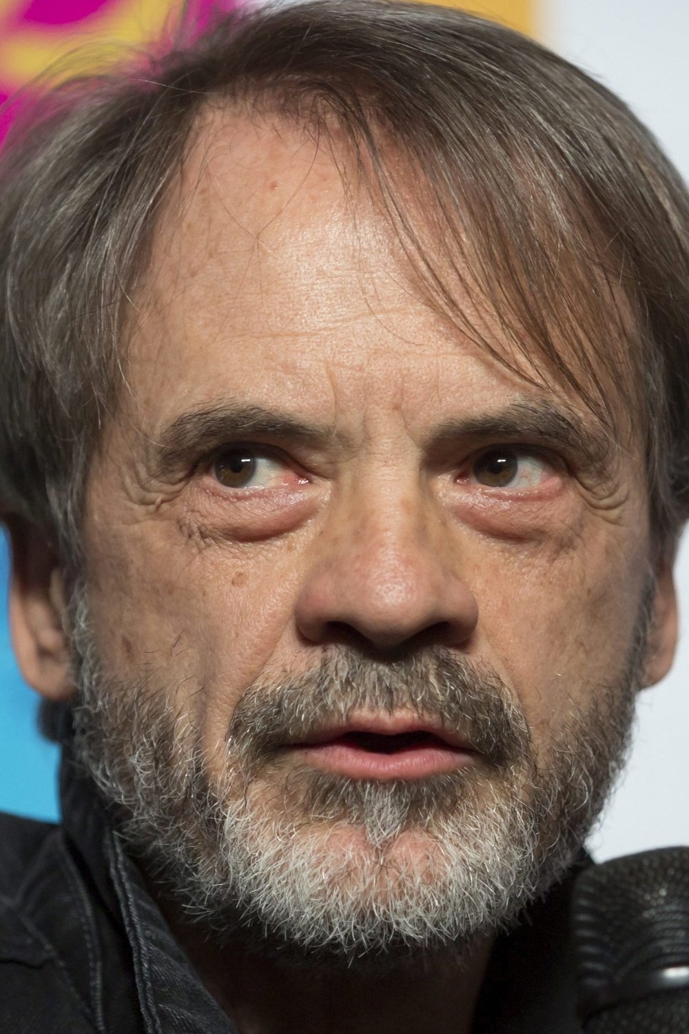 Emil Novák backdrop