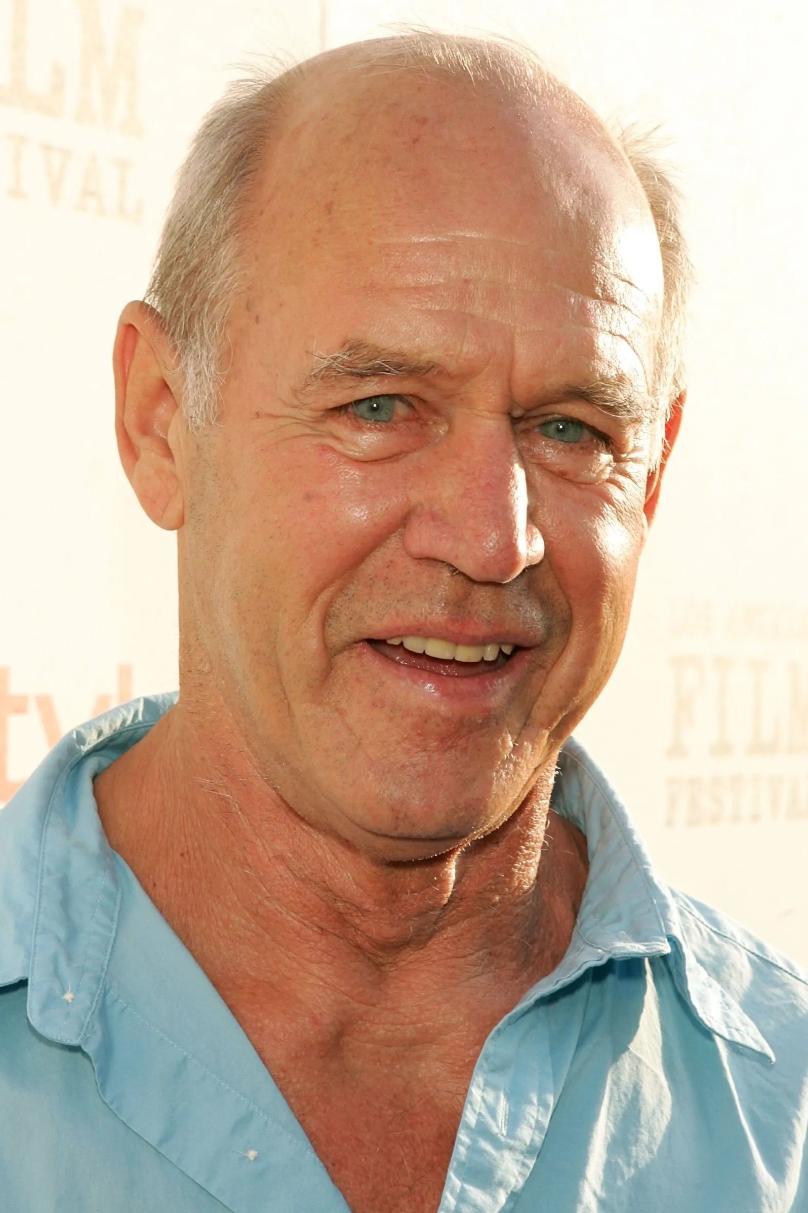 Geoffrey Lewis backdrop