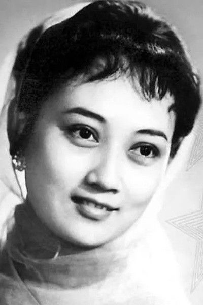 Wang Xiaotang backdrop