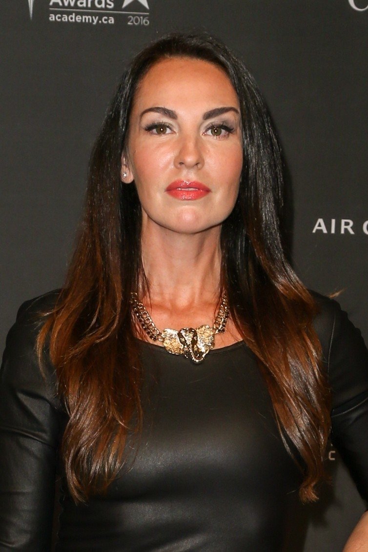 Inga Cadranel backdrop