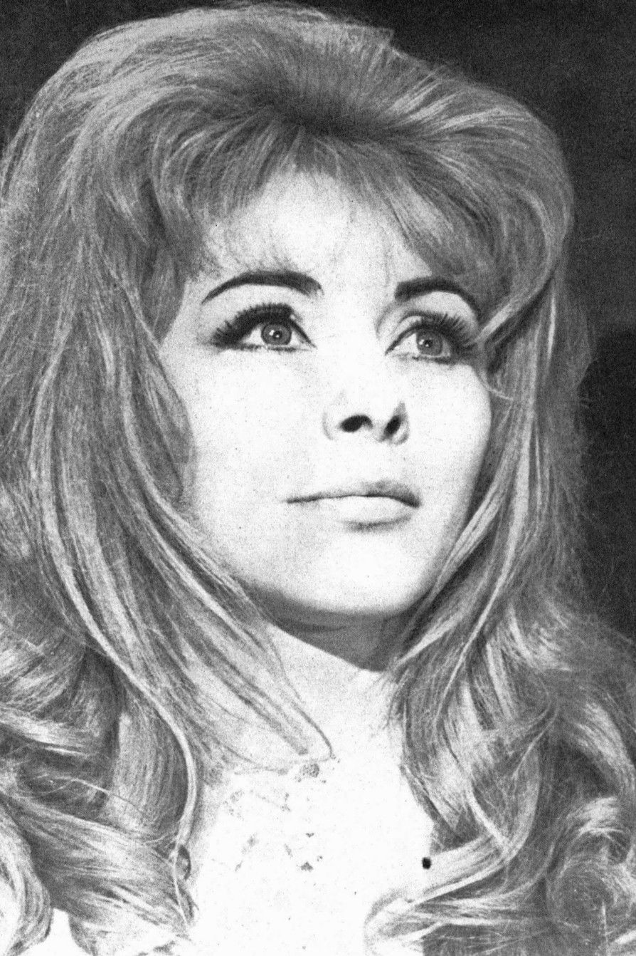 Vittoria Solinas backdrop