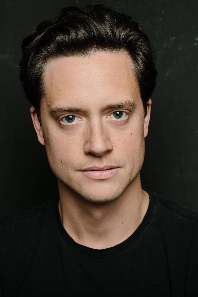 Domen Valič backdrop