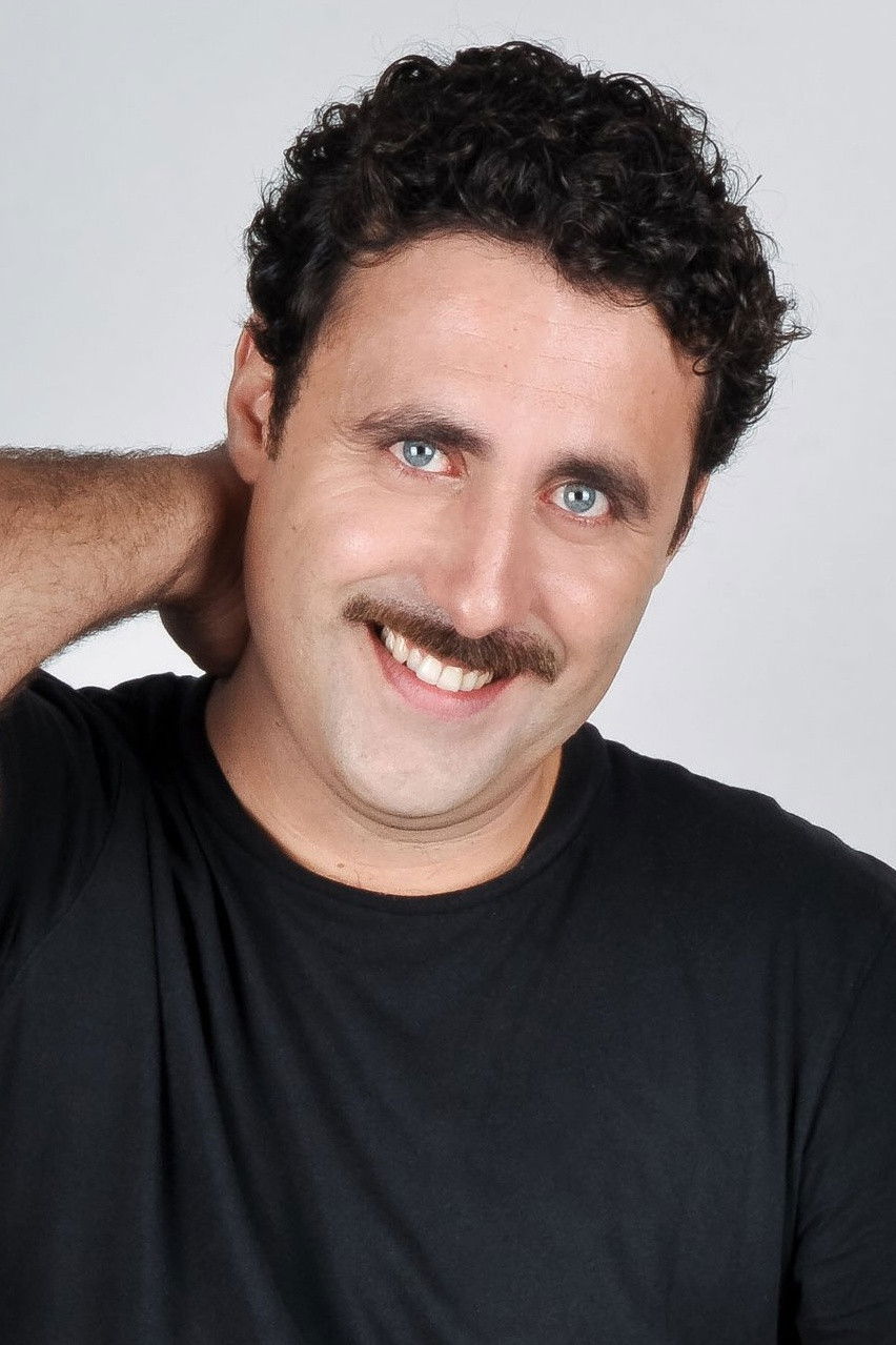 Ulisses Ceia backdrop