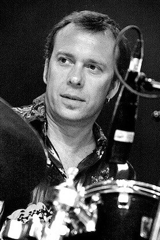 Éric Lafont backdrop