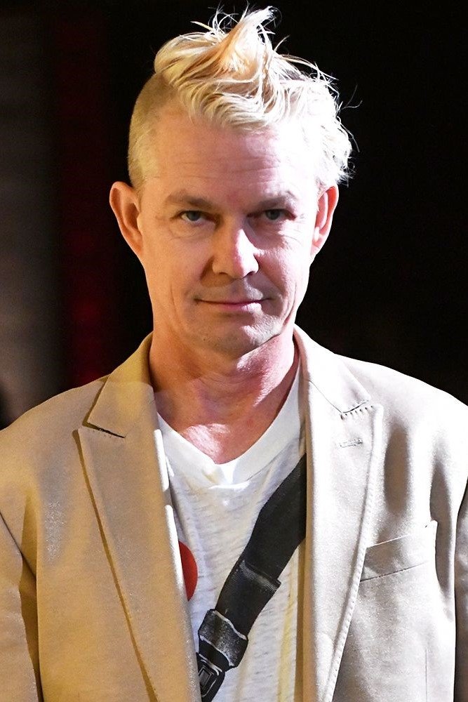 Adrian Young backdrop