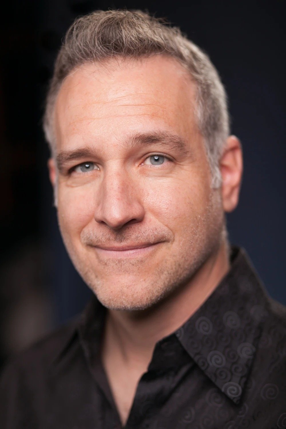 Chris Olsen backdrop