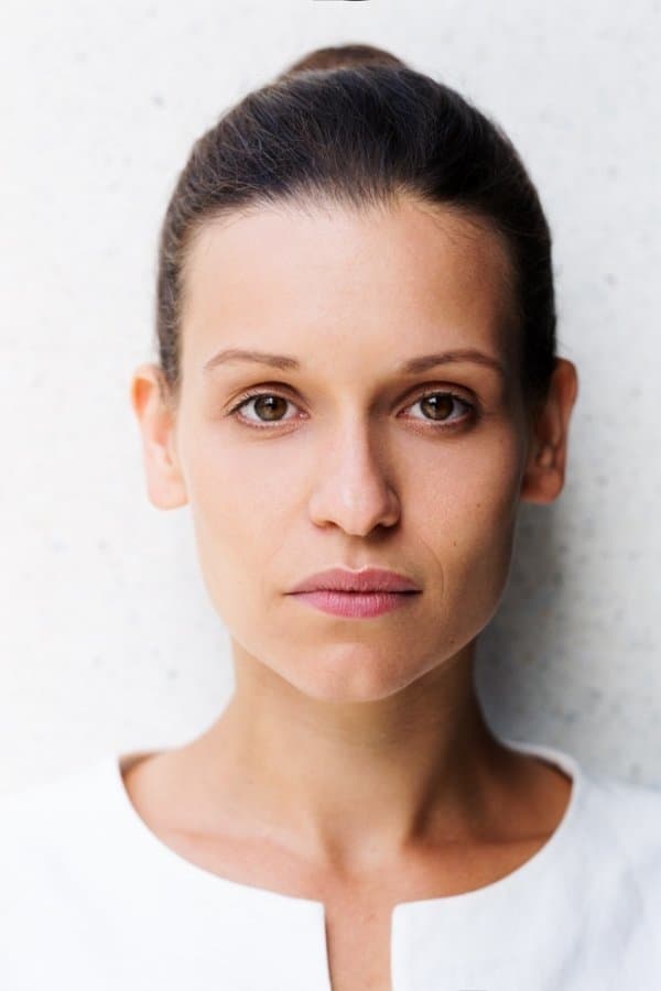 Kristin Suckow backdrop