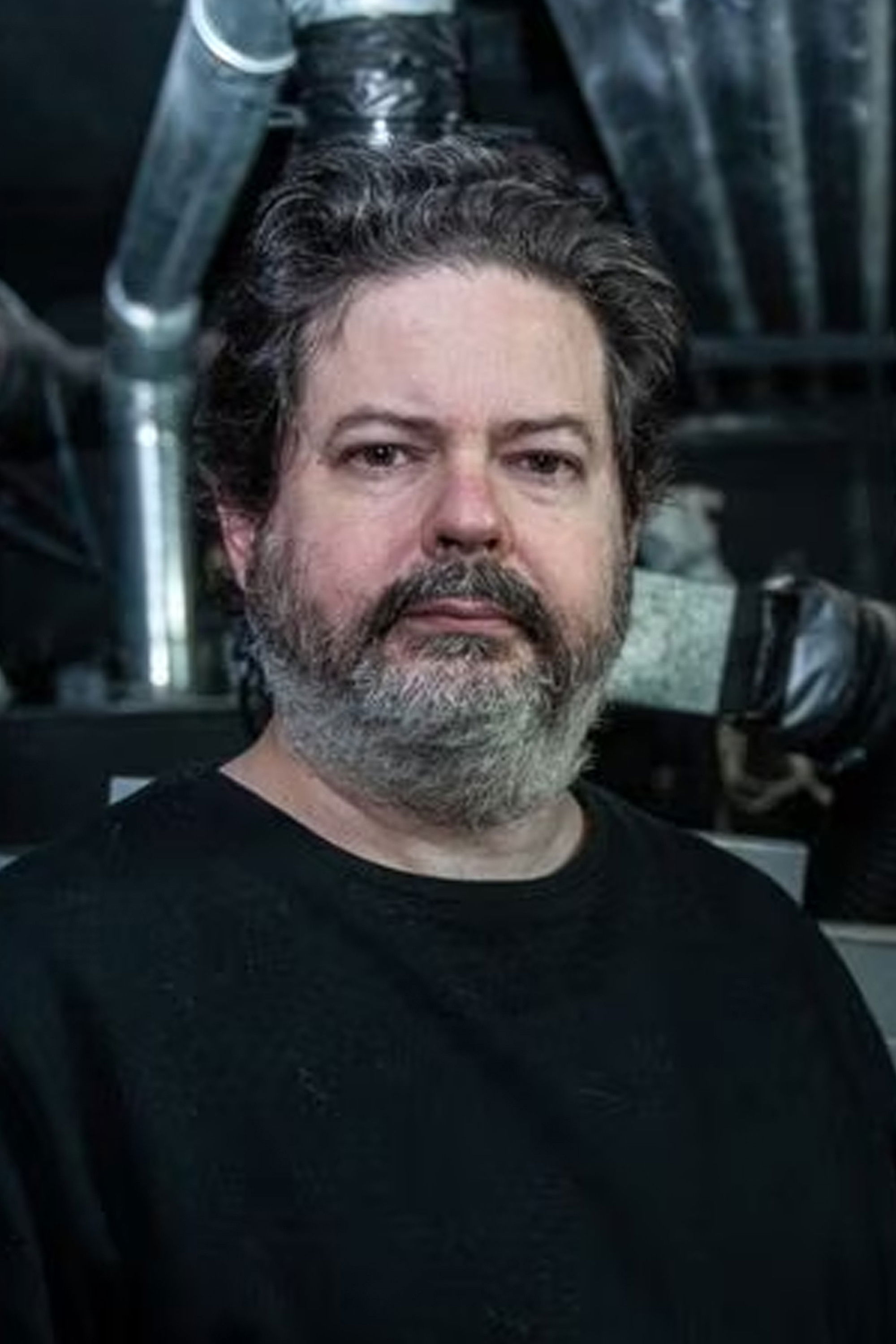 Fernando Martín Peña backdrop