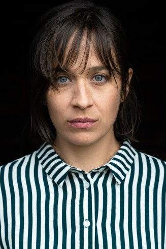 Sophie Resch backdrop