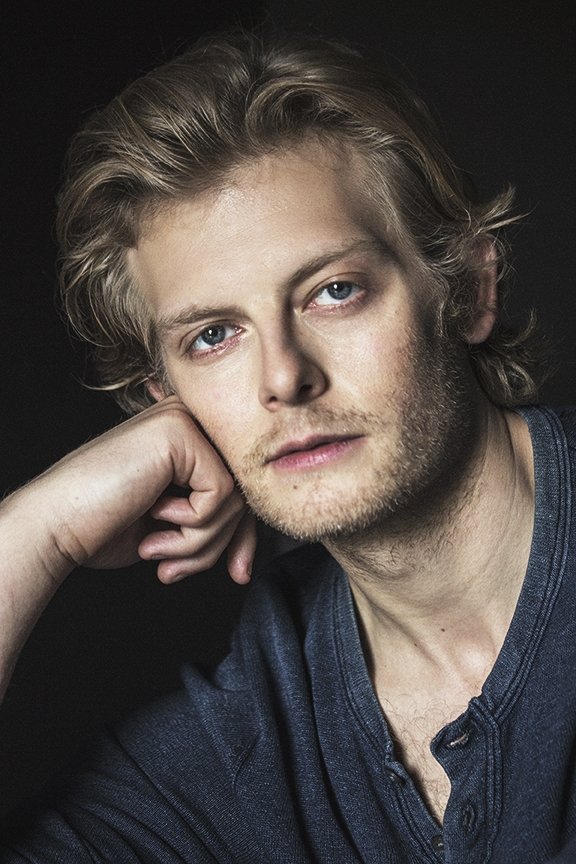 Jonathan Rentler backdrop