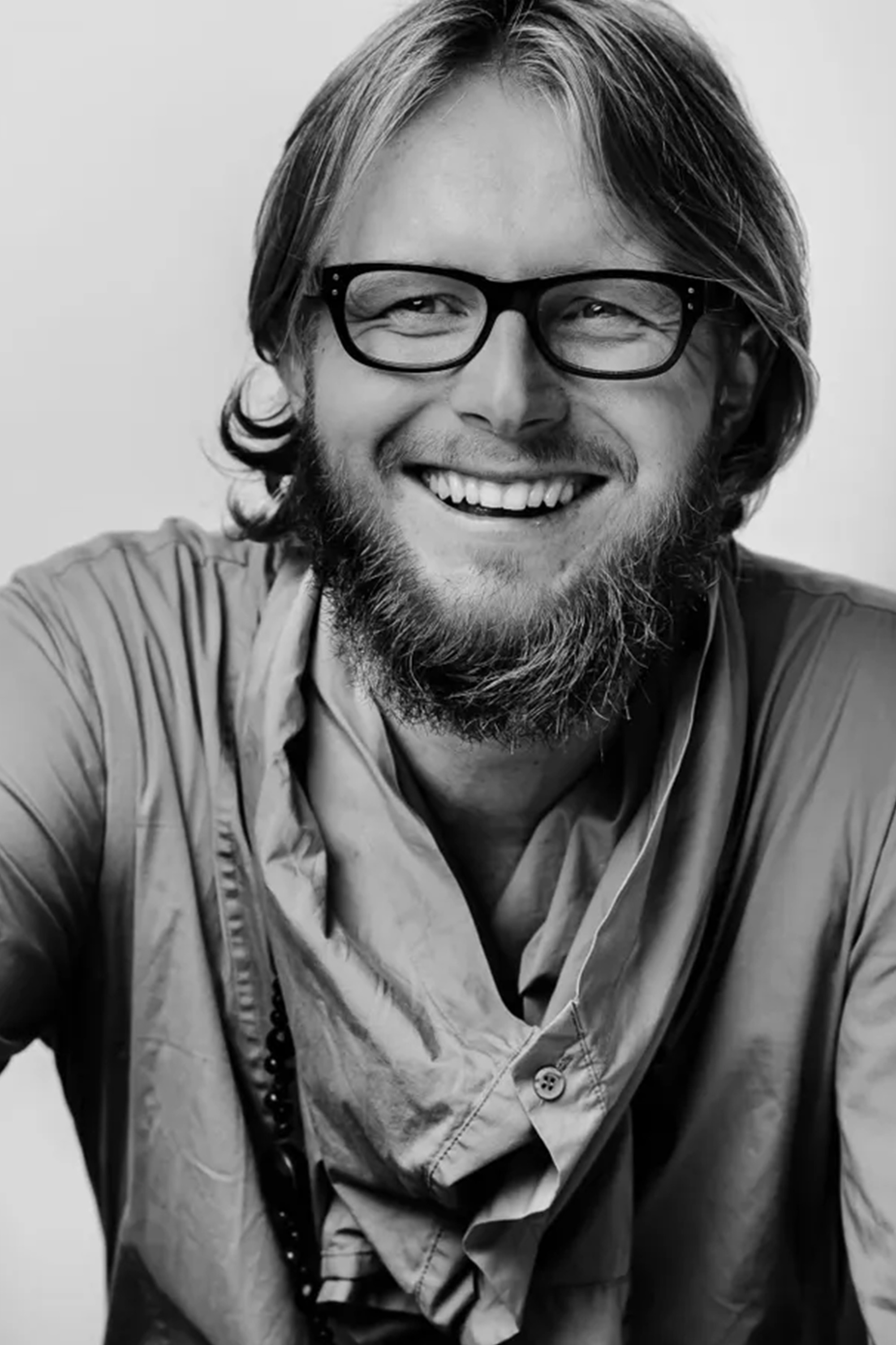 Kārlis Bardelis backdrop