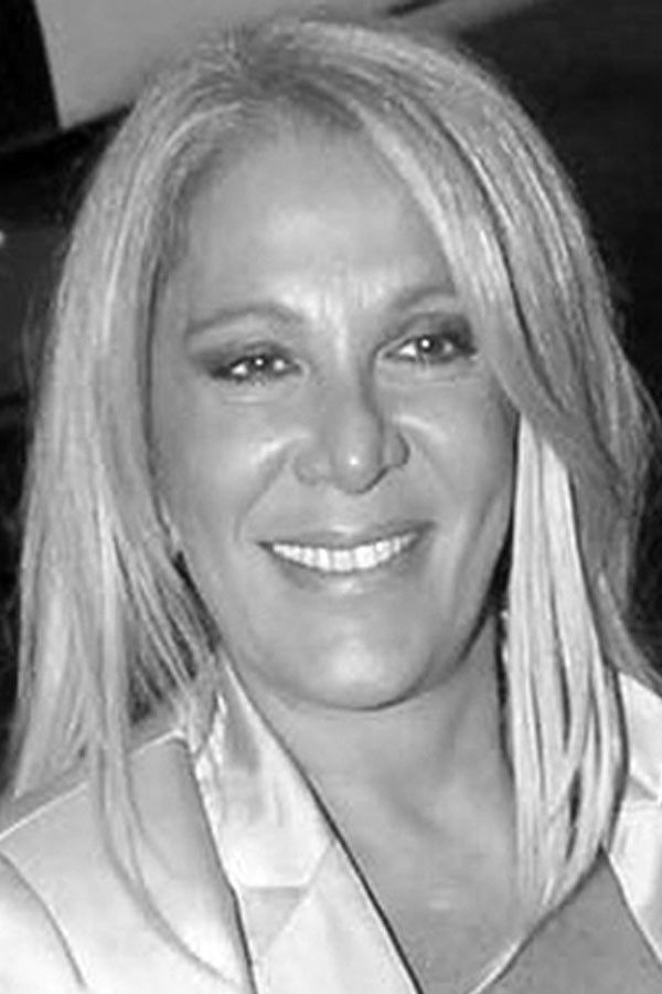 Reina Reech backdrop