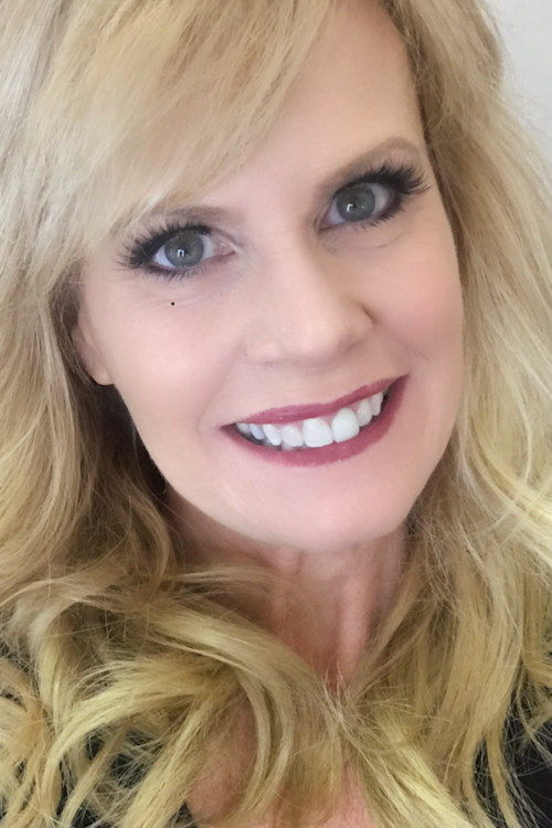 Laura L. Martin backdrop