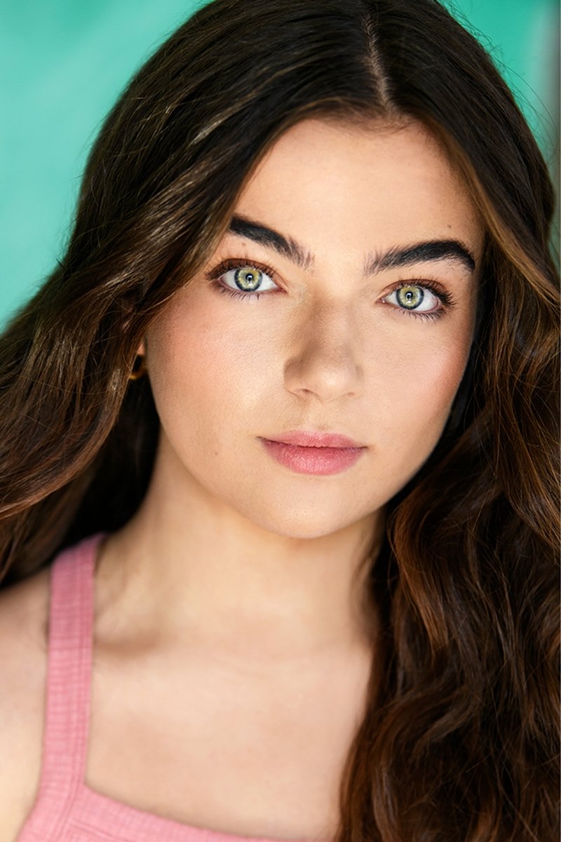 Taegen Burns backdrop