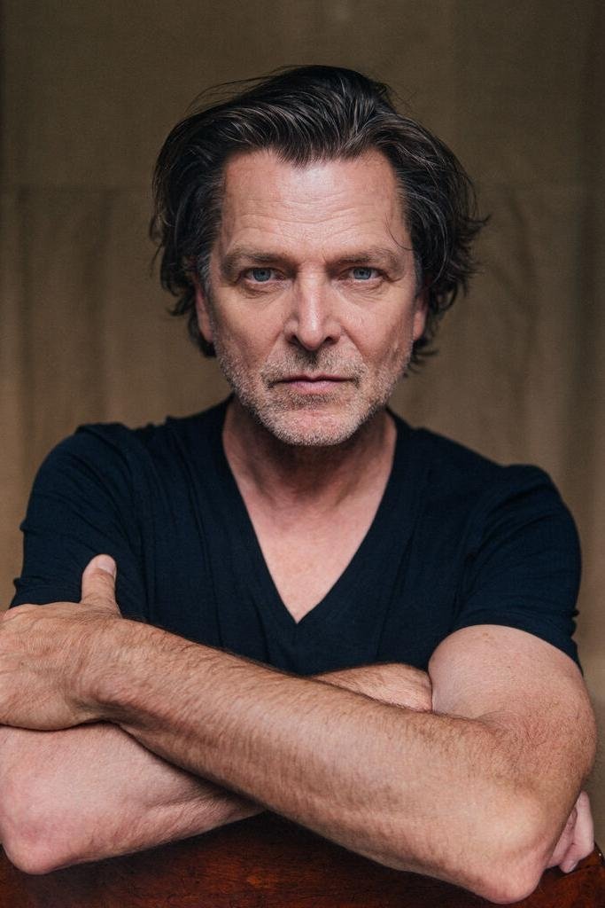 Jörg Pintsch backdrop