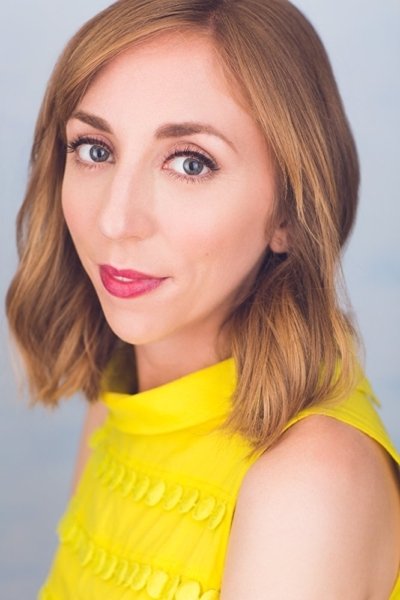 Rejçel Farar backdrop