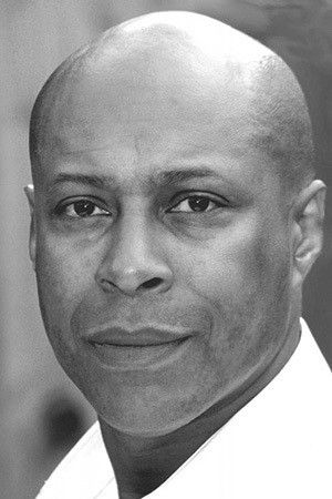 Ewen Cummins backdrop