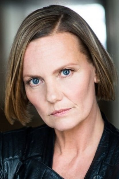 Anke Schwiekowski backdrop