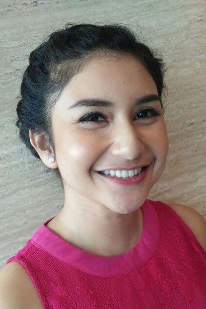 Bianca Liza backdrop