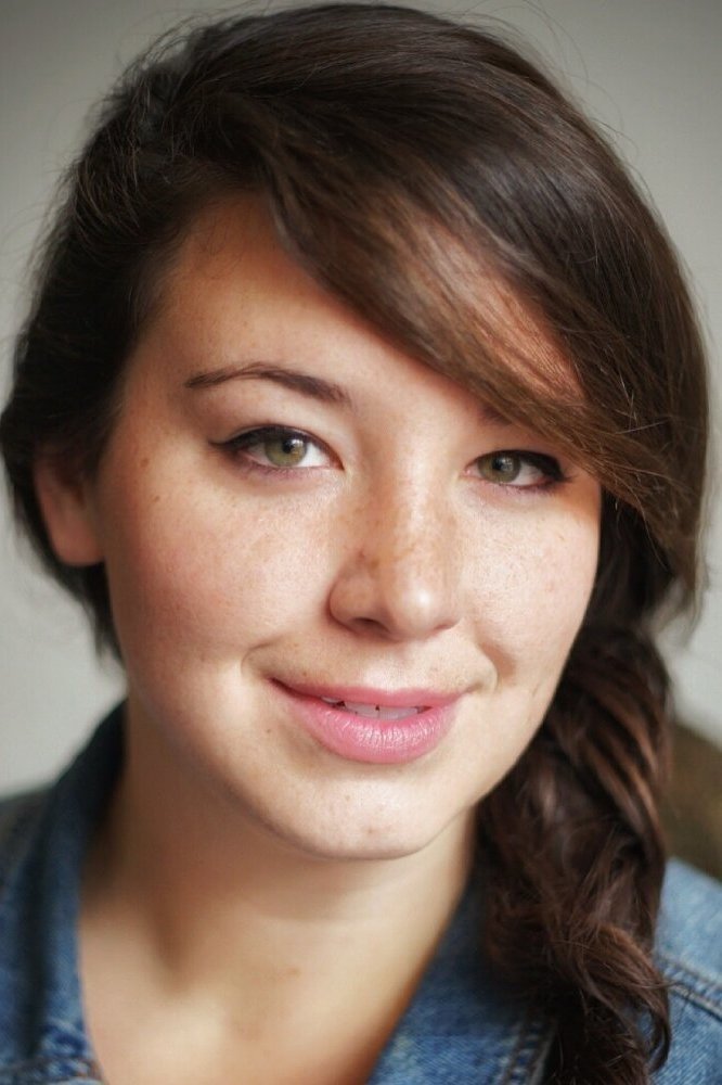 Brooke Mulkins backdrop