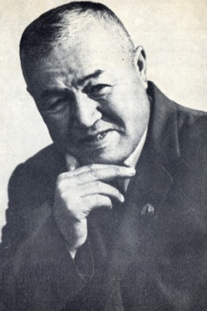 Rakhim Pirmukhamedov backdrop