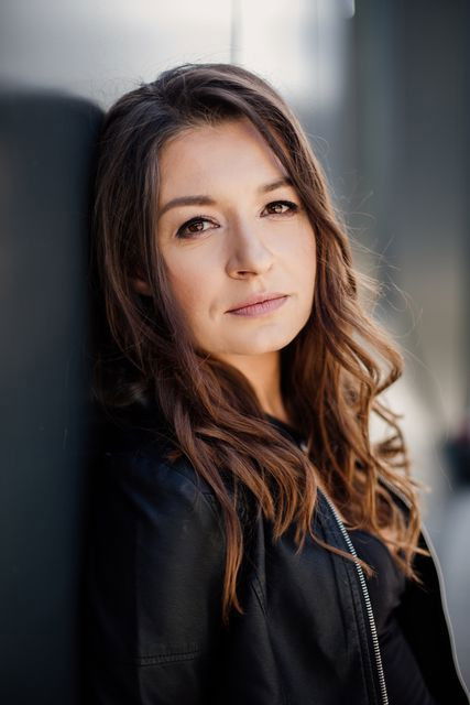 Izabela Kała backdrop