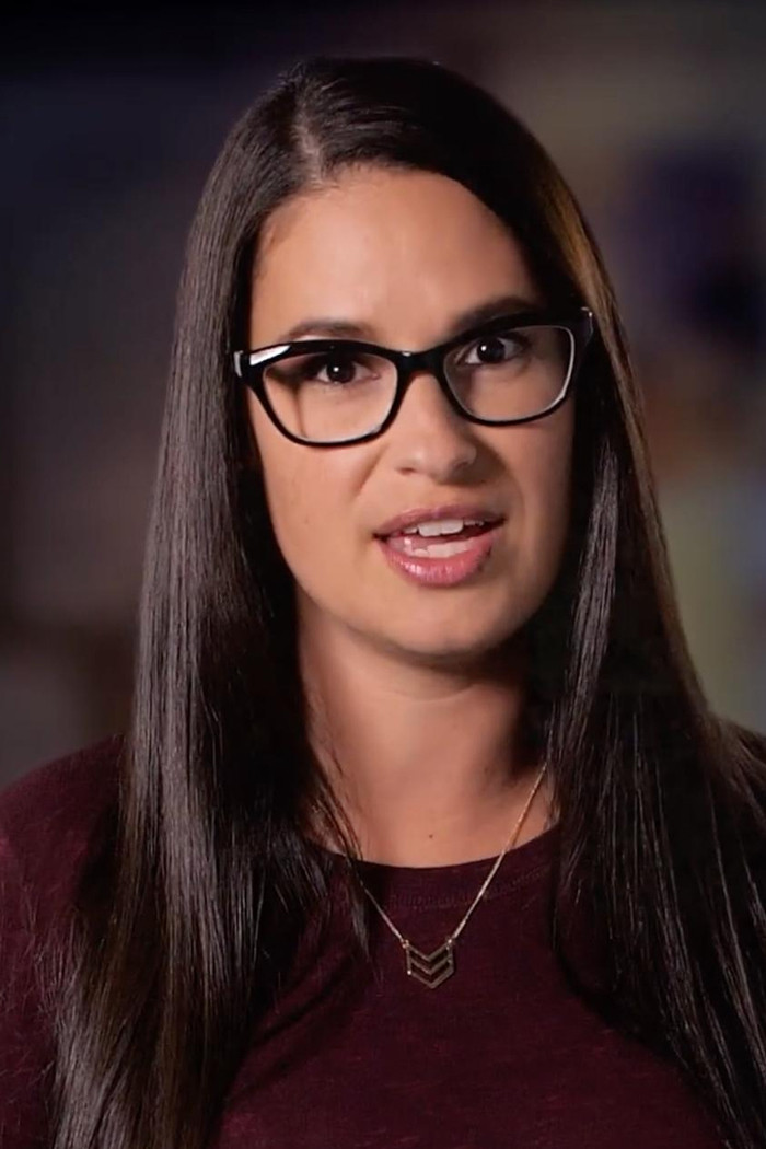 Cara Santa Maria backdrop