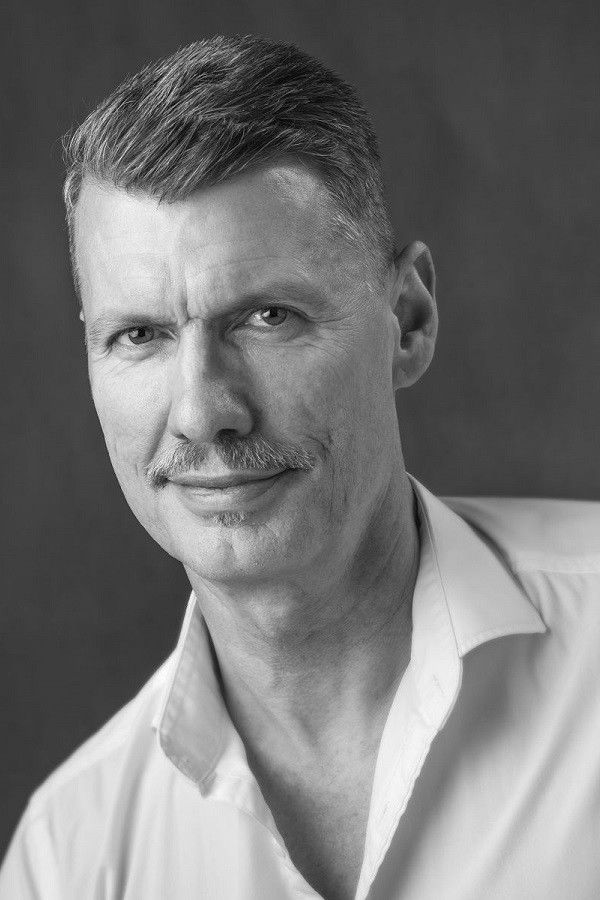 Martin Michel backdrop