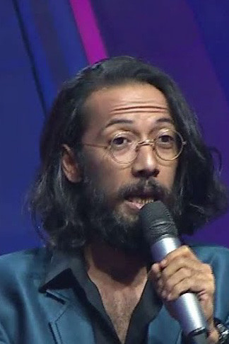 Vikri Rasta backdrop