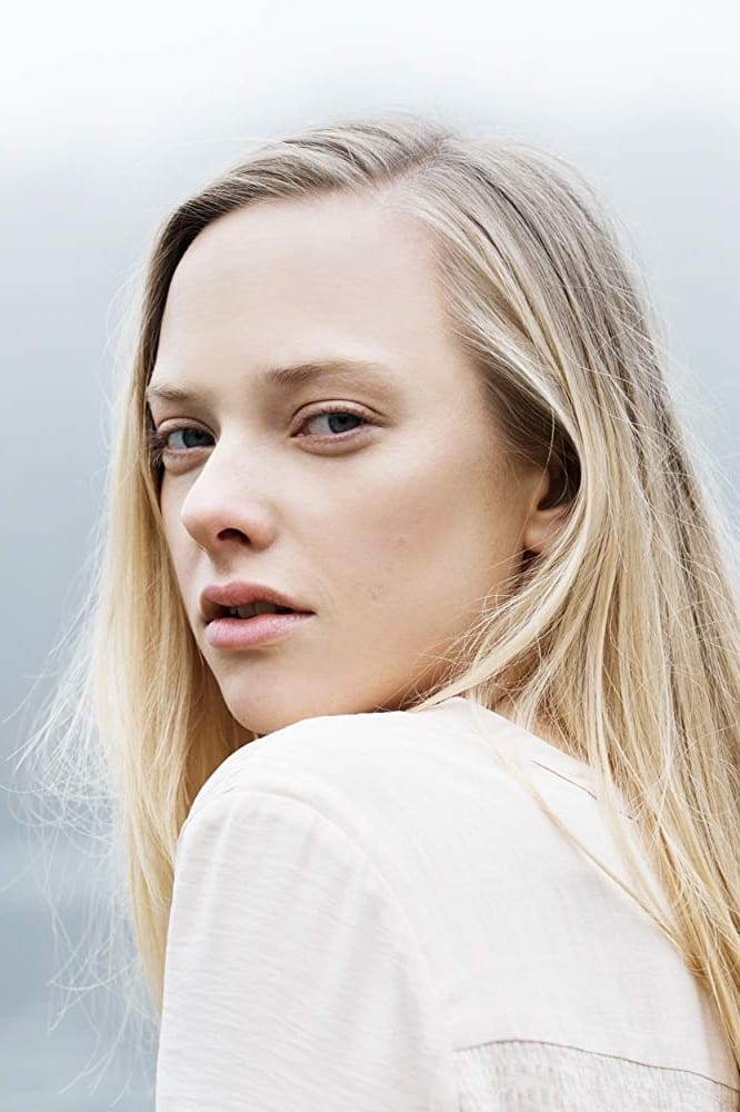 Judith Neumann backdrop