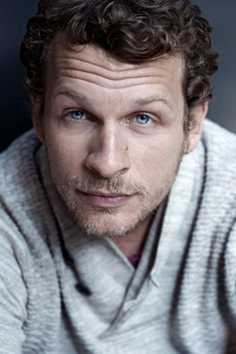 Sebastian Kaufmane backdrop